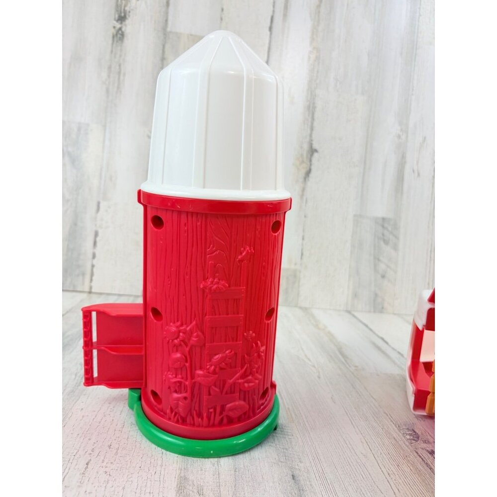 2005 Fisher Price Little People Animal Sounds Farm Barn Silo Playset - Picture 8 of 8